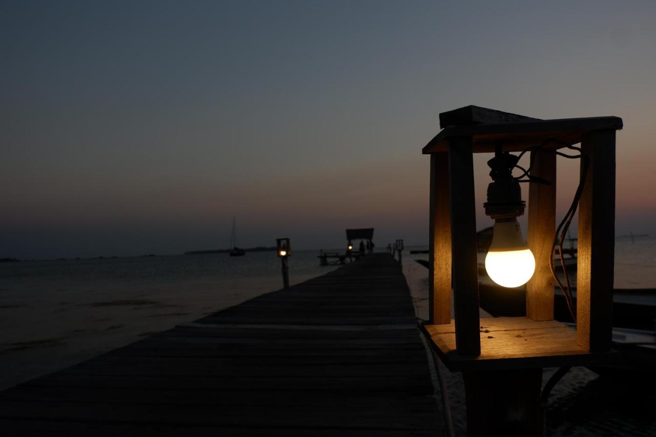 Mangrove Inn Karimunjawa Exteriér fotografie